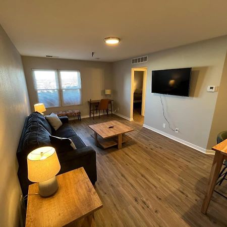 Aksarben 1 Bedroom-Close To I-80 Omaha Extérieur photo