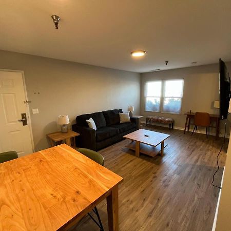 Aksarben 1 Bedroom-Close To I-80 Omaha Extérieur photo
