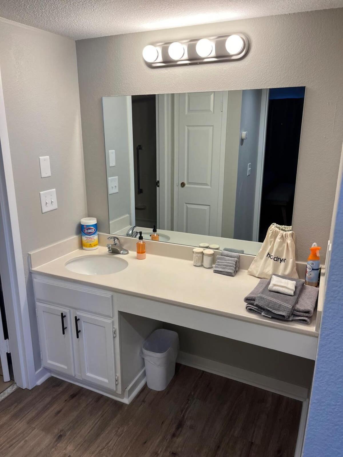 Aksarben 1 Bedroom-Close To I-80 Omaha Extérieur photo